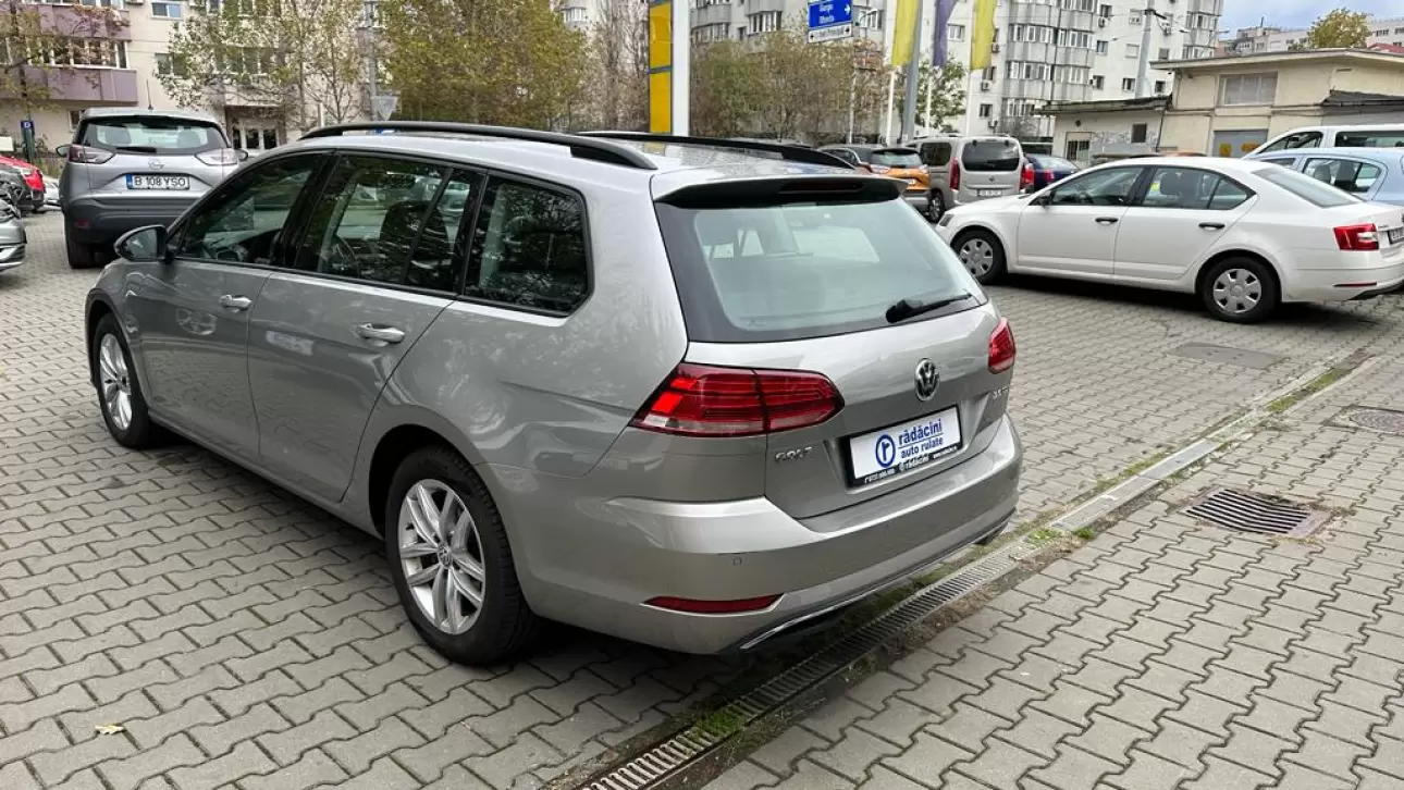 VOLKSWAGEN GOLF VARIANT DSG 2018