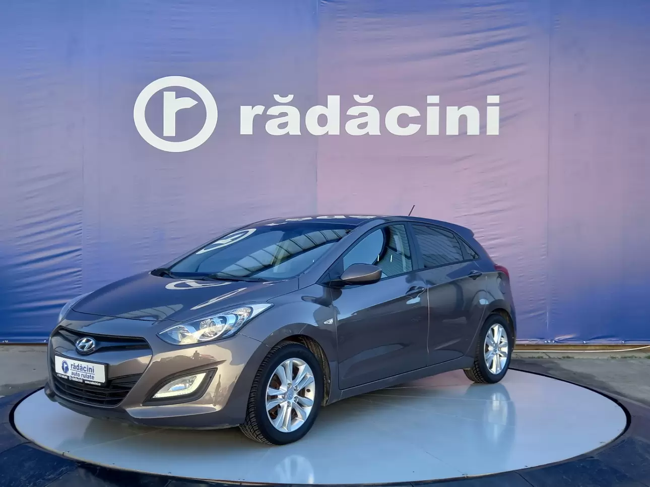 HYUNDAI i30 Hatchback 2014