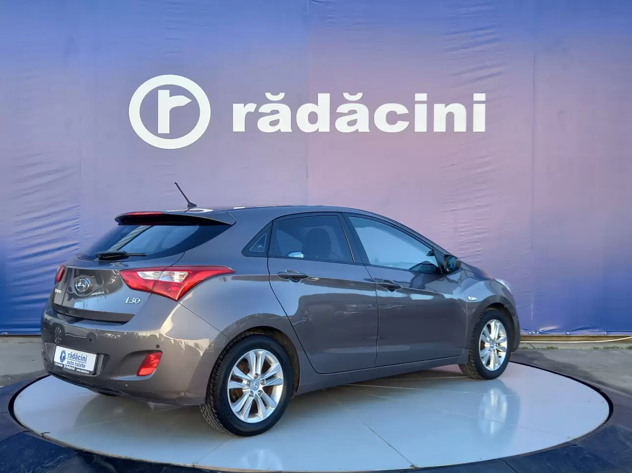 HYUNDAI i30 Hatchback 2014