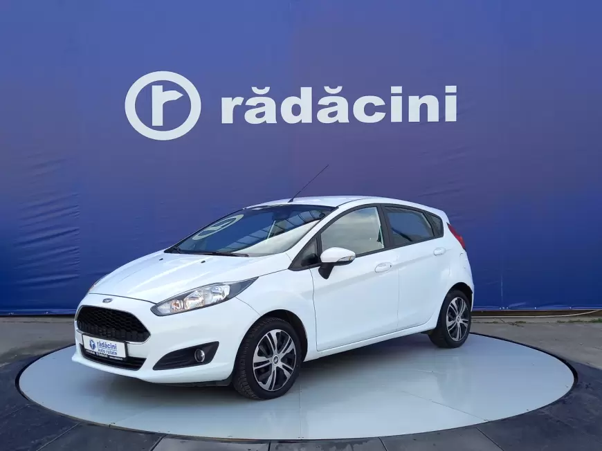 FORD FIESTA Hatchback 2016