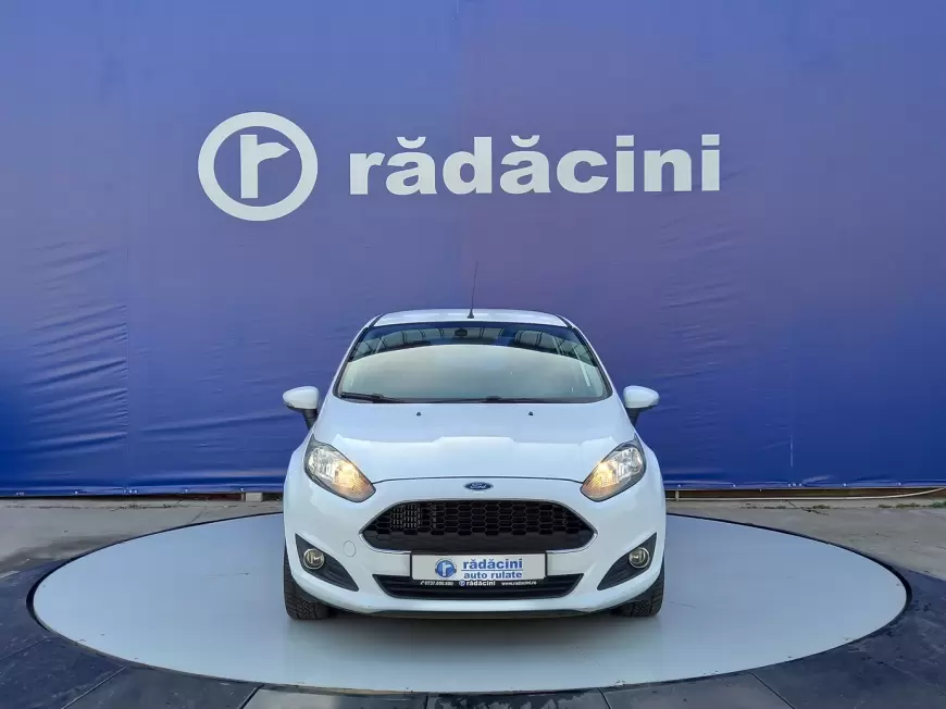 FORD FIESTA Hatchback 2016