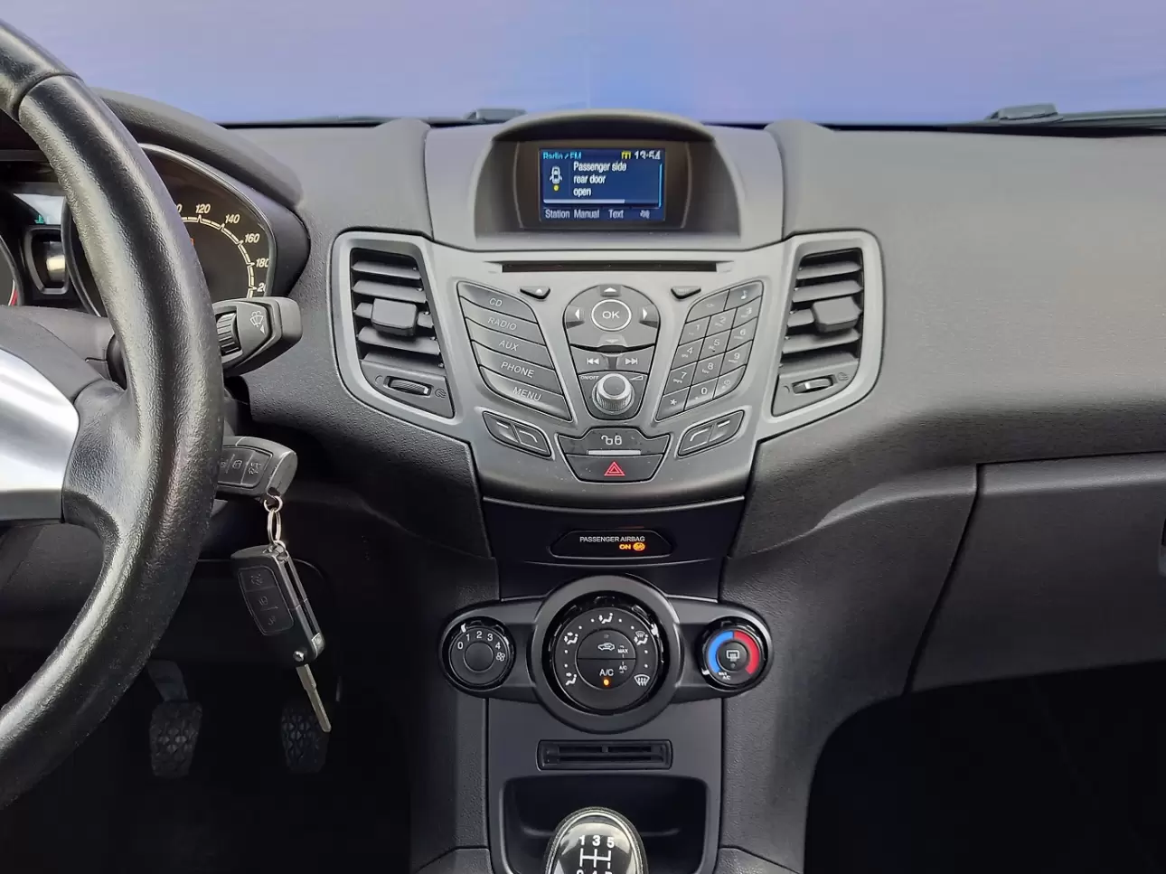 FORD FIESTA Hatchback 2016