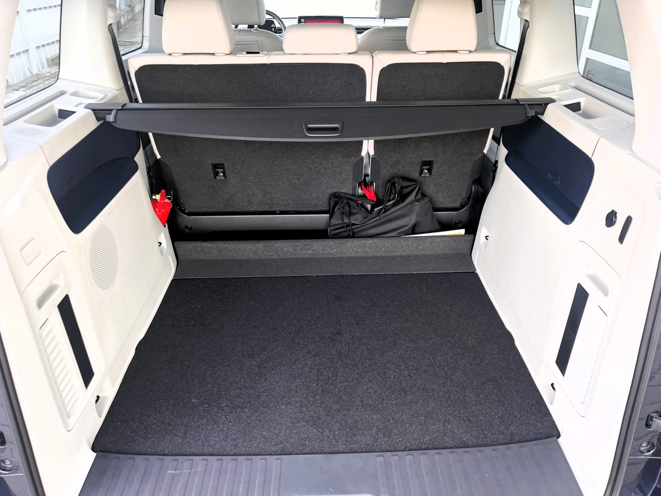 Volkswagen ID.BUZZ 100% electric.