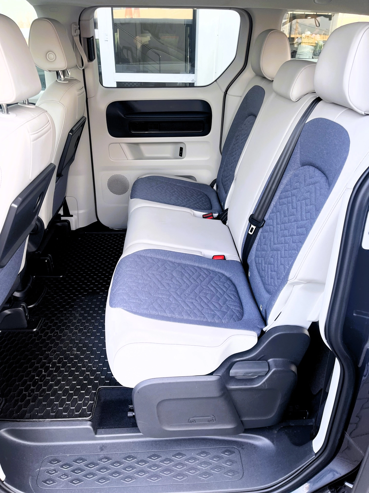 Volkswagen ID.BUZZ 100% electric.