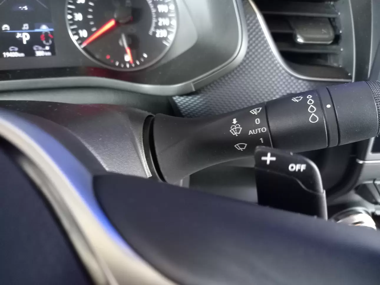 RENAULT ARKANA SUV 2021