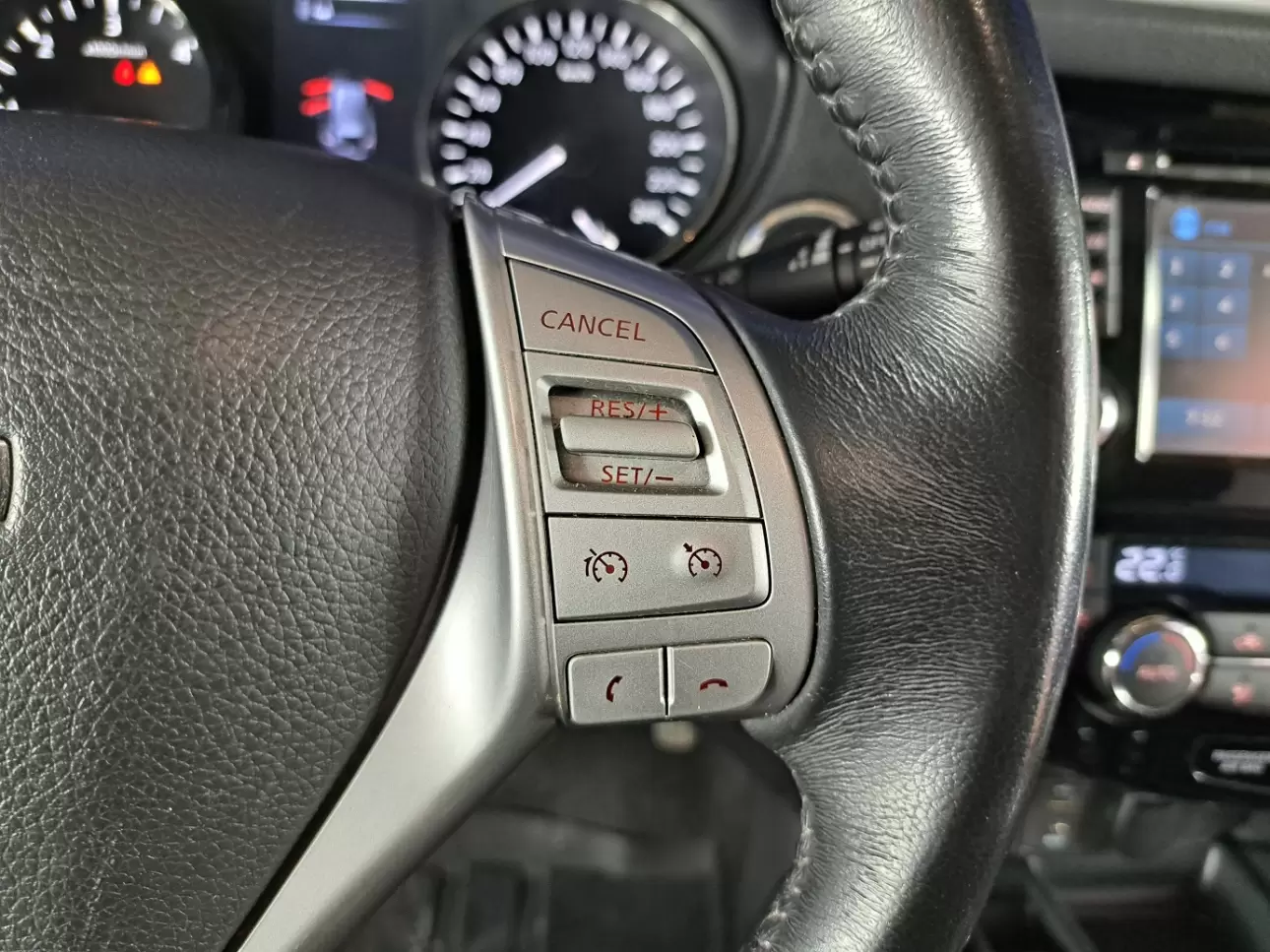 NISSAN X-TRAIL SUV 2016