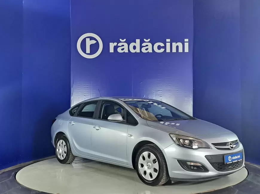 OPEL ASTRA Sedan 2014