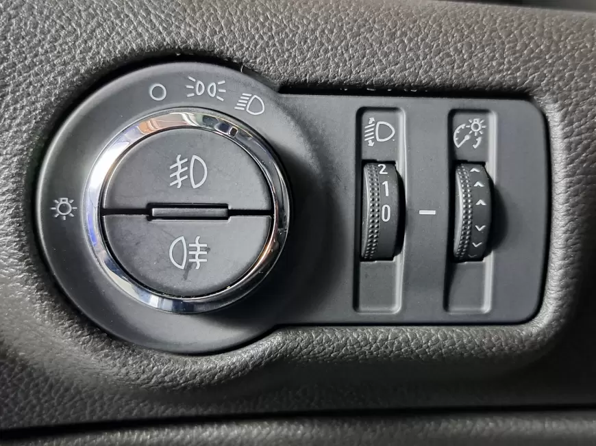 OPEL ASTRA Sedan 2014