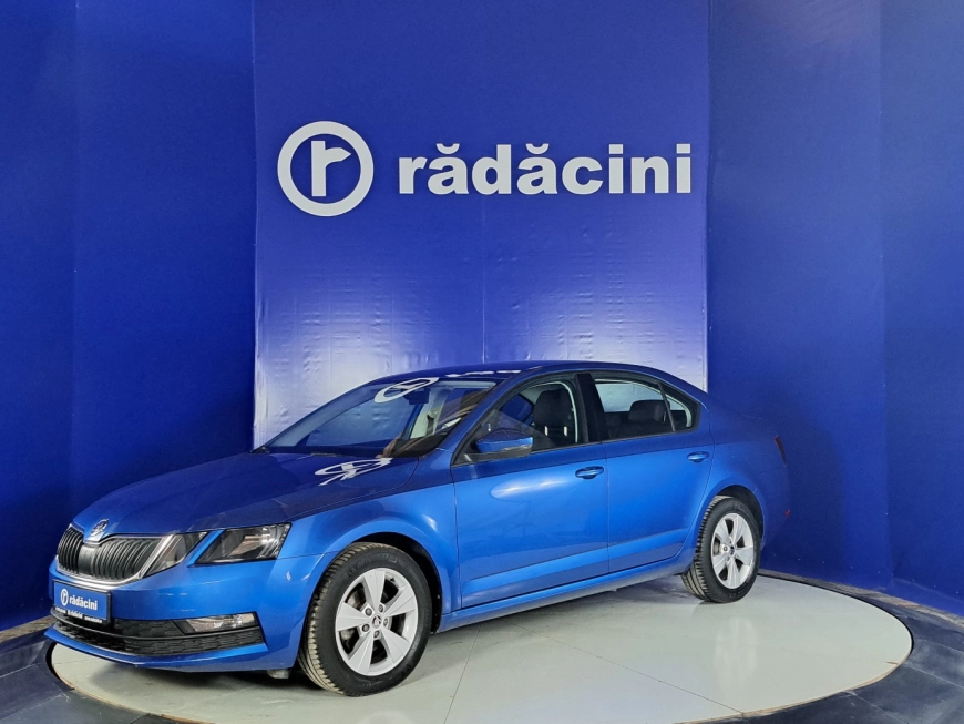 SKODA OCTAVIA Sedan 2019