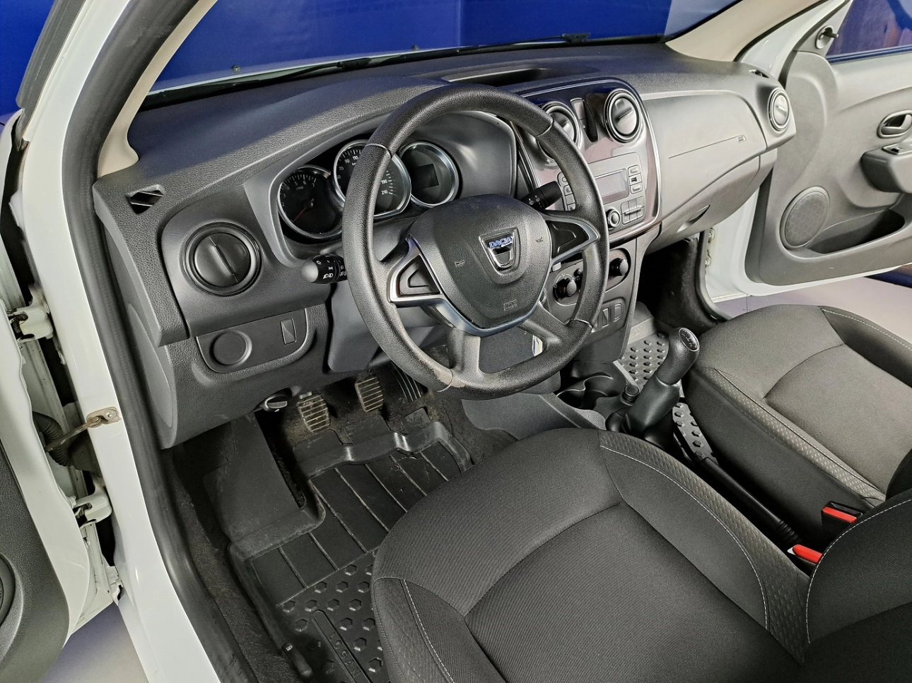 DACIA LOGAN Sedan 2019