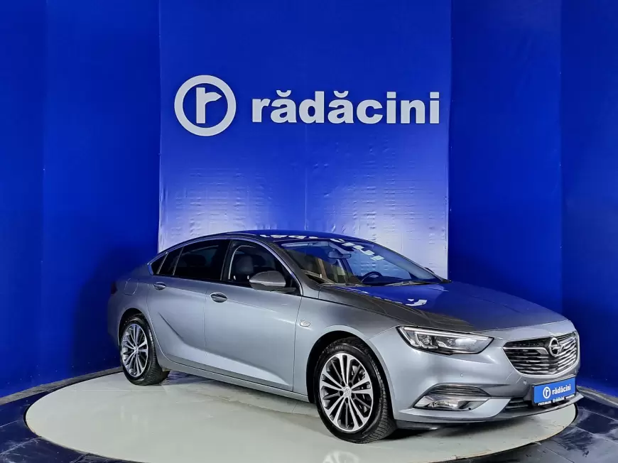 OPEL INSIGNIA Sedan 2020