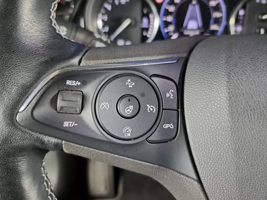 OPEL INSIGNIA Sedan 2020