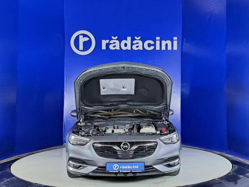 OPEL INSIGNIA Sedan 2020