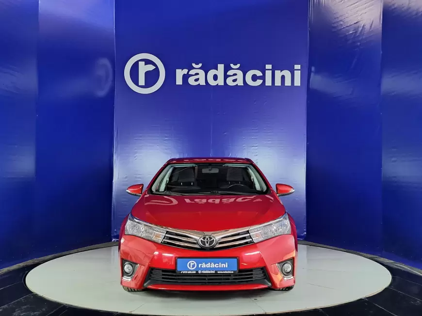 TOYOTA COROLLA Sedan 2015