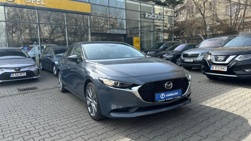 MAZDA 3 Sedan 2023