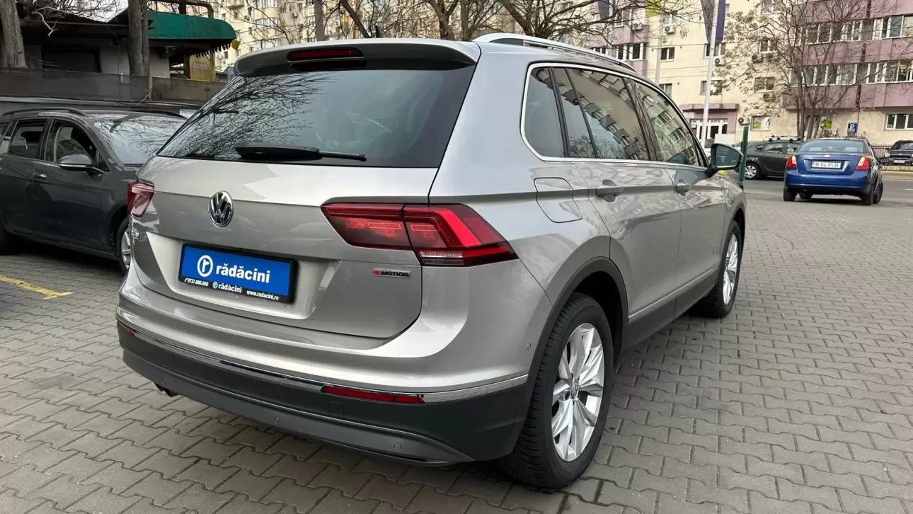 VOLKSWAGEN TIGUAN 4MOTION SUV 2020