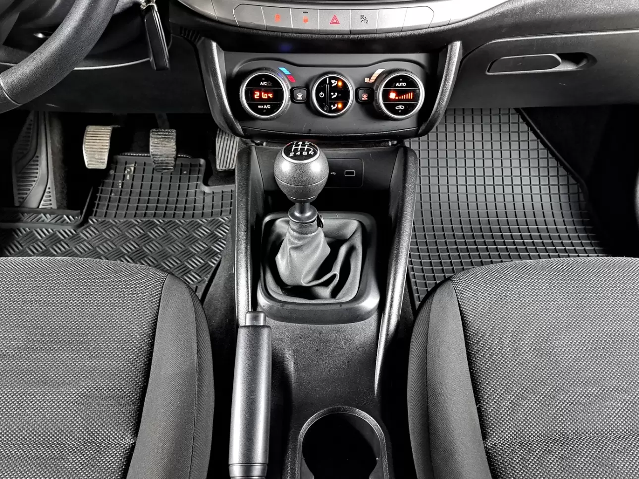 FIAT TIPO Hatchback 2018
