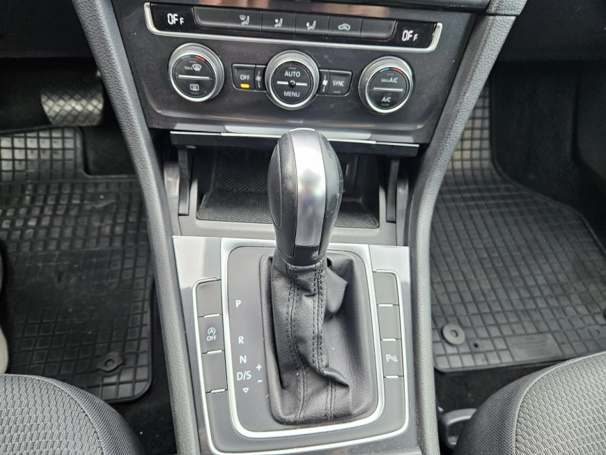 VW GOLF VII VARIANT 1.5TSI 150CP DSG COMFORTLINE 2019