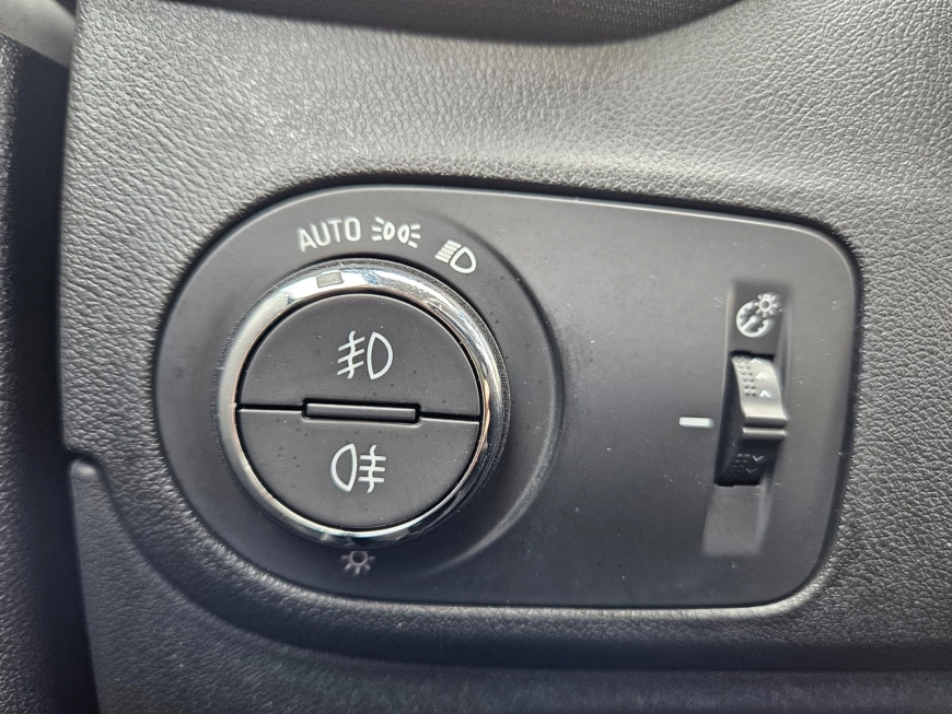 Opel Crossland X SUV 2018