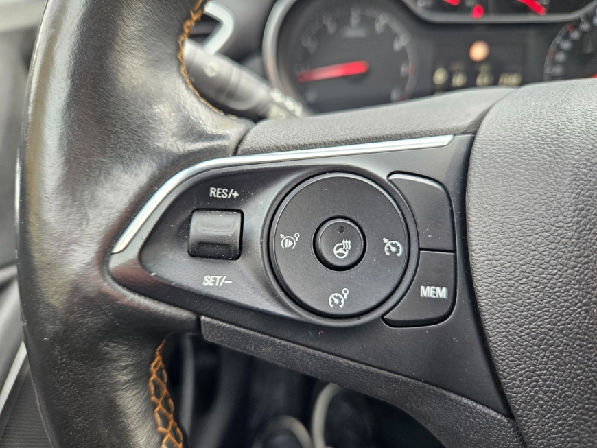 Opel Crossland X SUV 2018