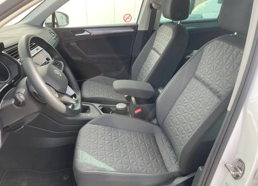 Volkswagen Tiguan Compact SUV 2023