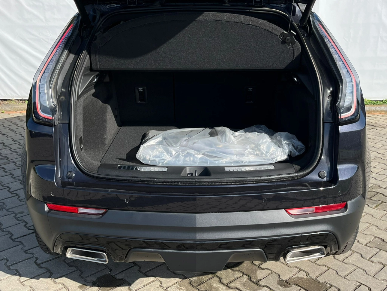 Cadillac XT4 SUV 2023
