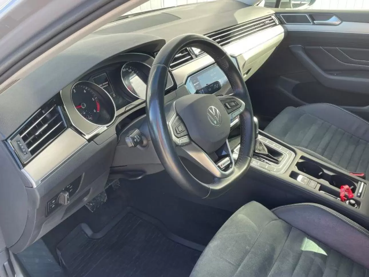 Volkswagen Passat Sedan 2022