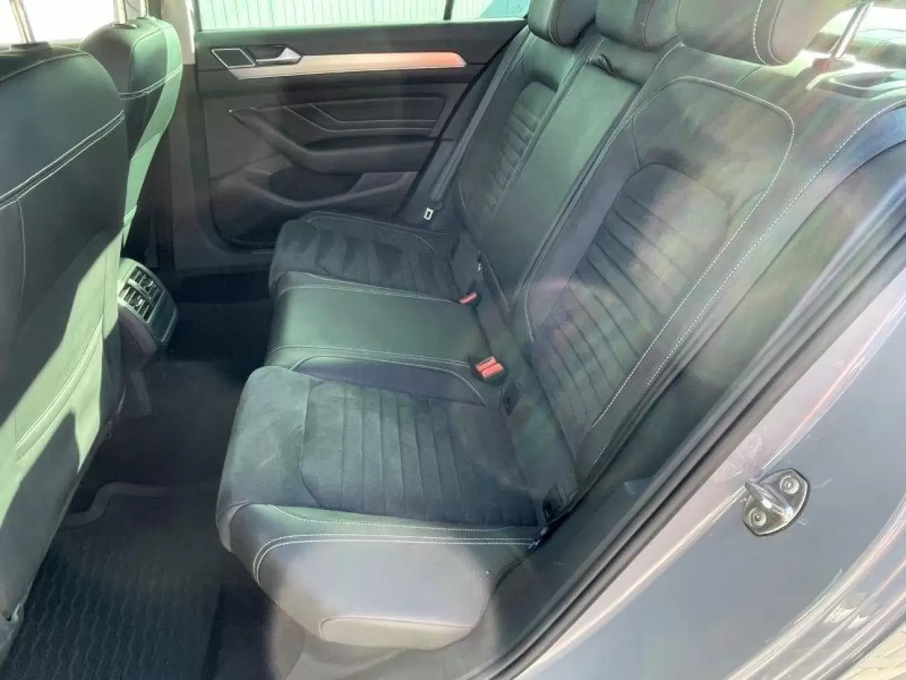 Volkswagen Passat Sedan 2022