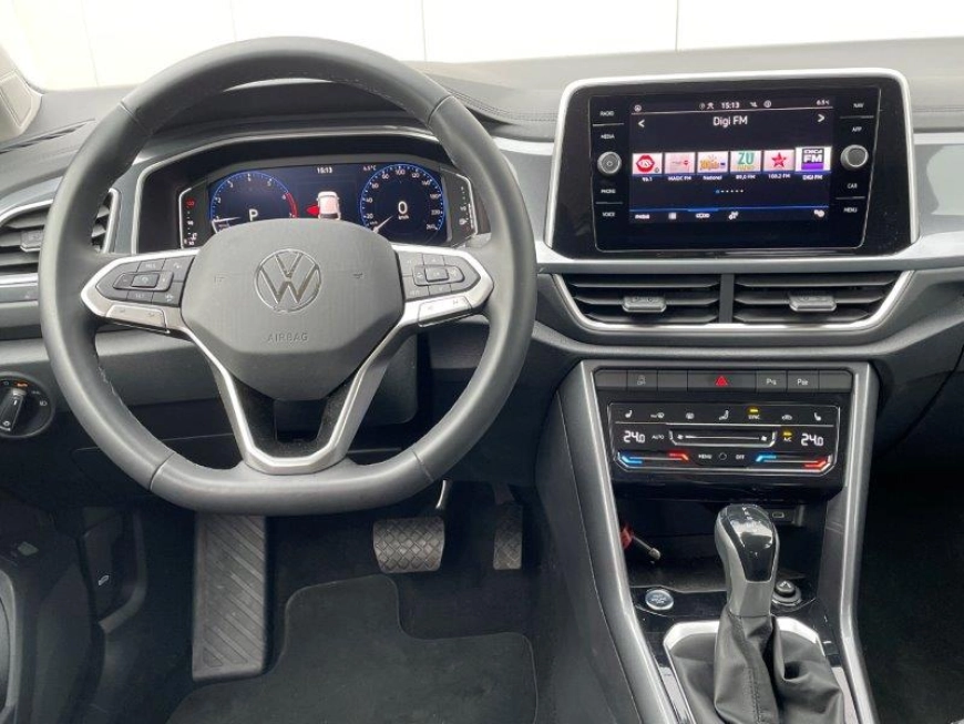 Volkswagen T-Roc SUV 2023