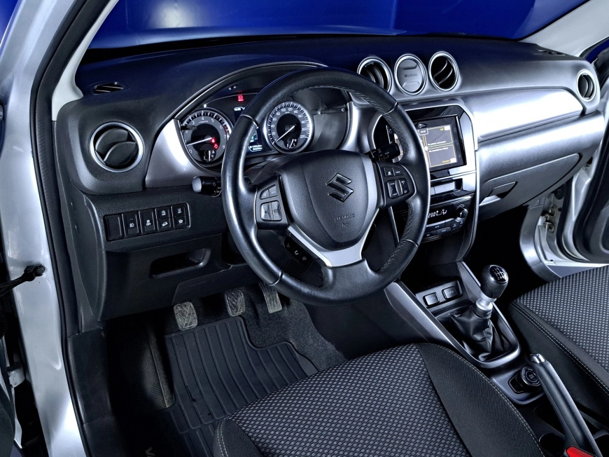 SUZUKI VITARA SUV 2020