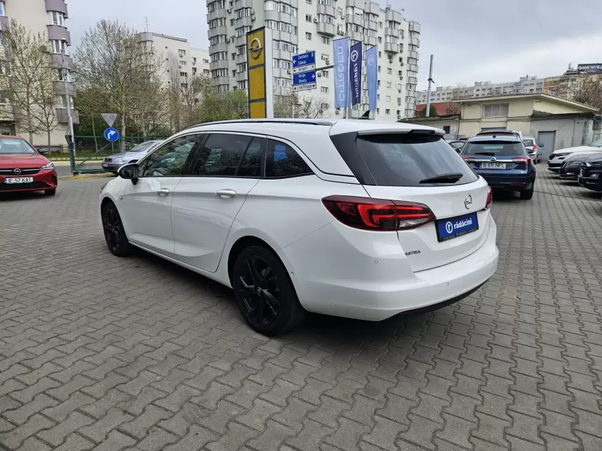 Opel Astra Hatchback 2020