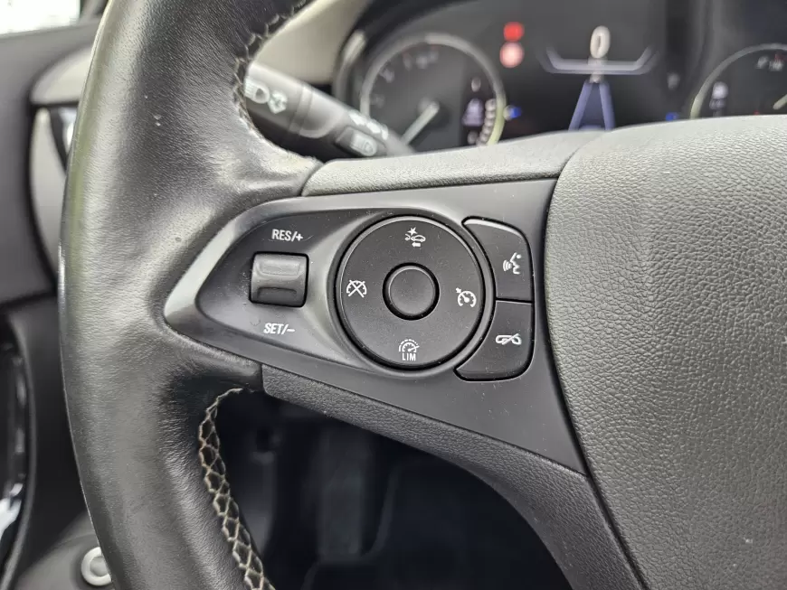 Opel Astra Hatchback 2020