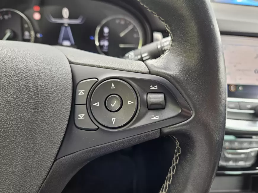 Opel Astra Hatchback 2020