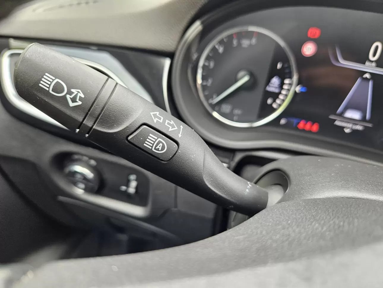 Opel Astra Hatchback 2020