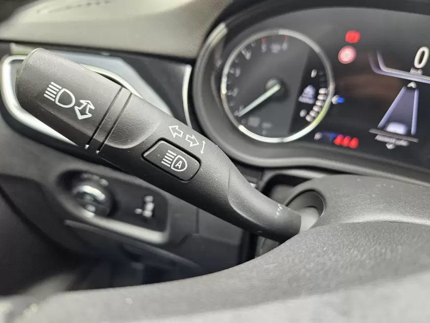 Opel Astra Hatchback 2020
