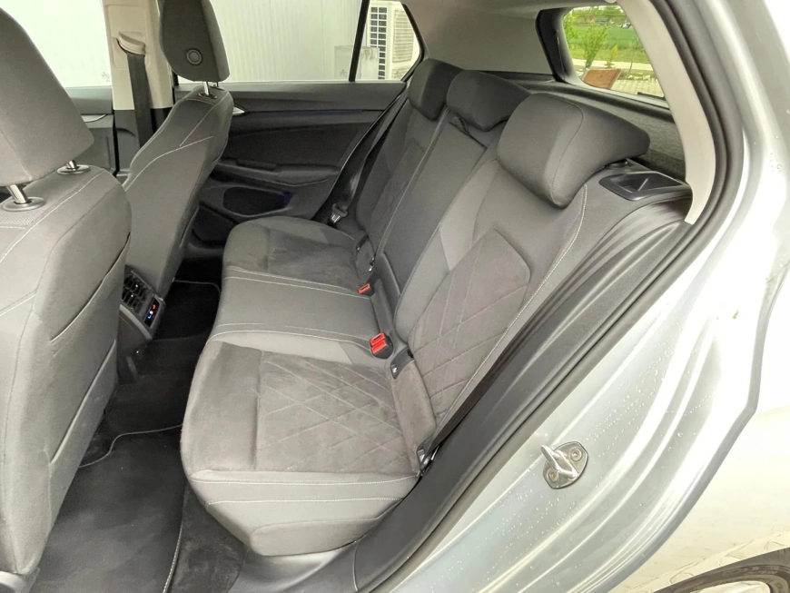 Volkswagen Golf Hatchback 2023