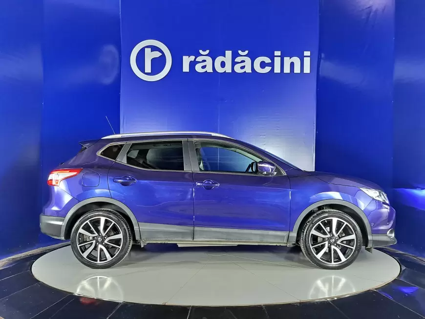 NISSAN QASHQAI SUV 2014