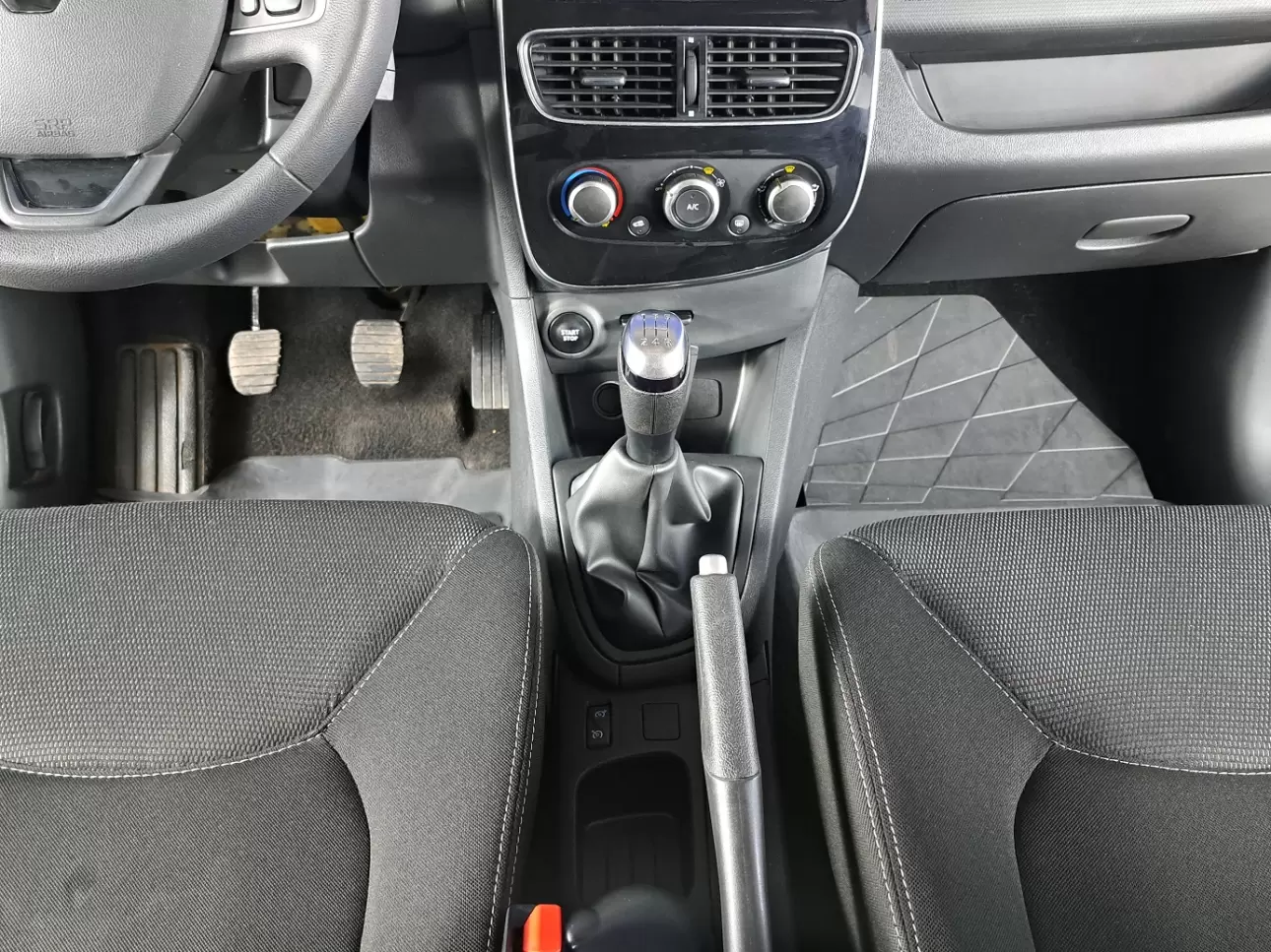 RENAULT CLIO Break 2017