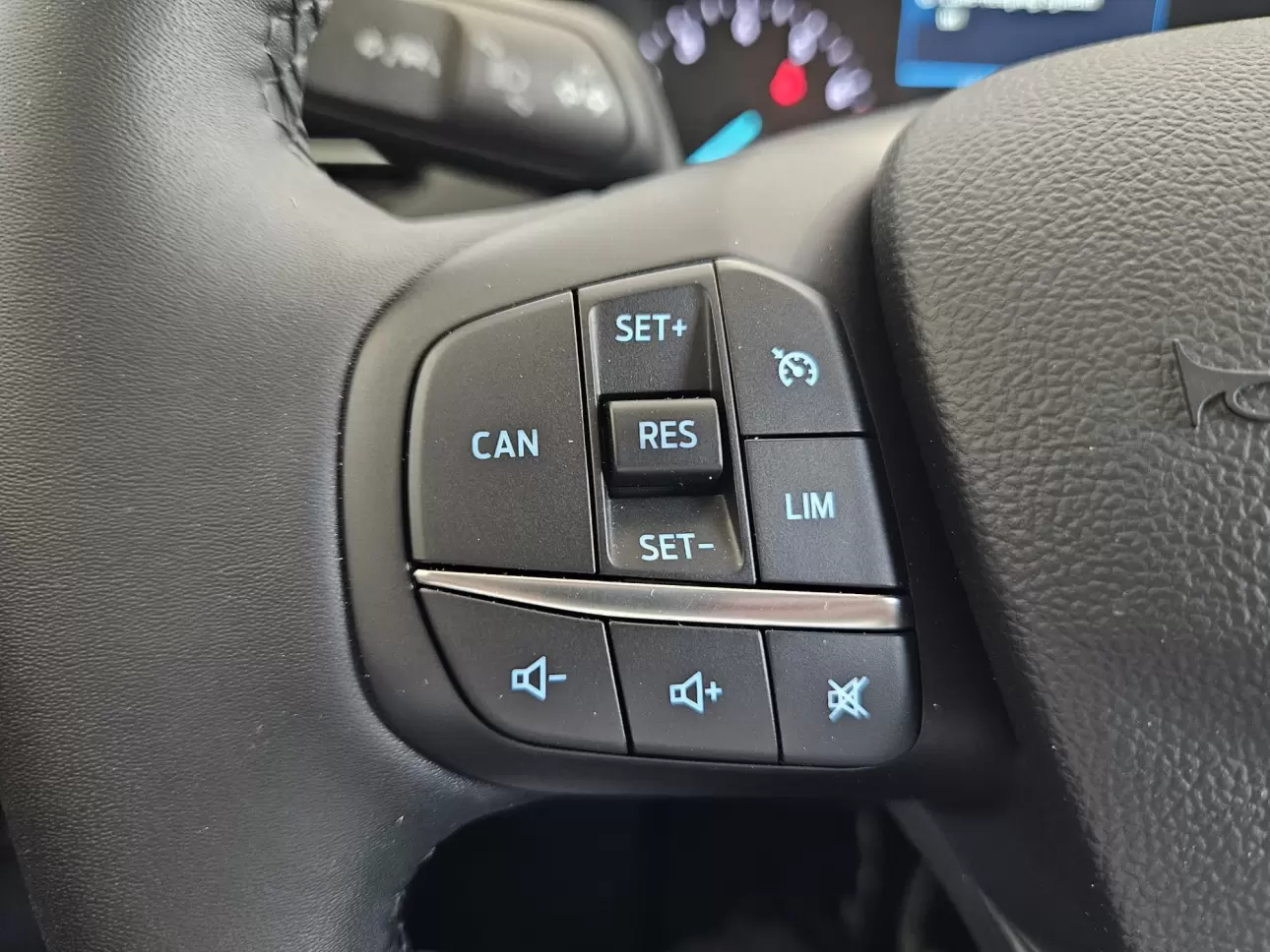 FORD FOCUS 1.0 ECOBOOST MHEV 125CP TITANIUM A7 2023