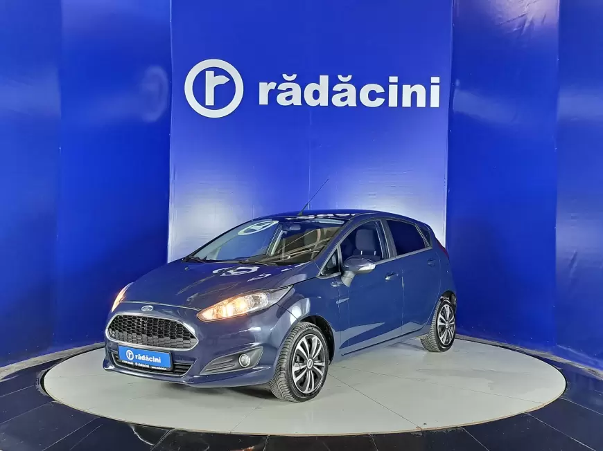 FORD FIESTA Hatchback 2017