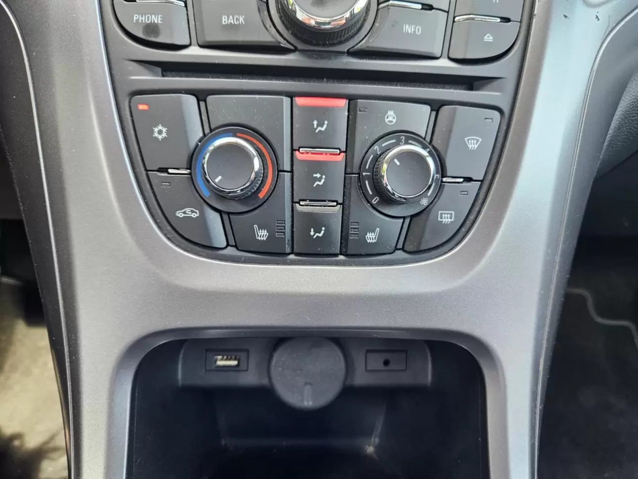 Opel Astra J Sedan Sedan 2019