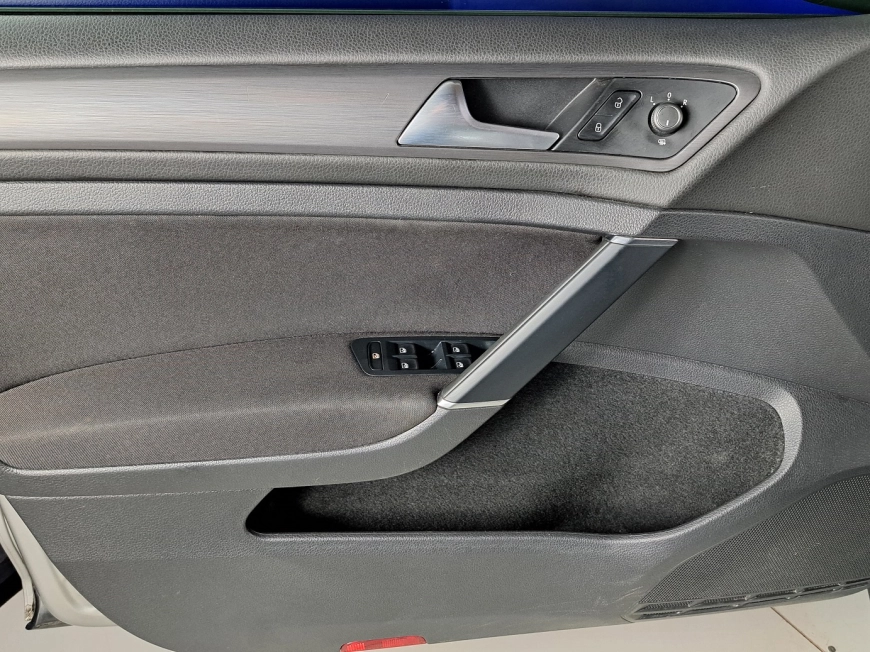 VOLKSWAGEN GOLF Break 2020