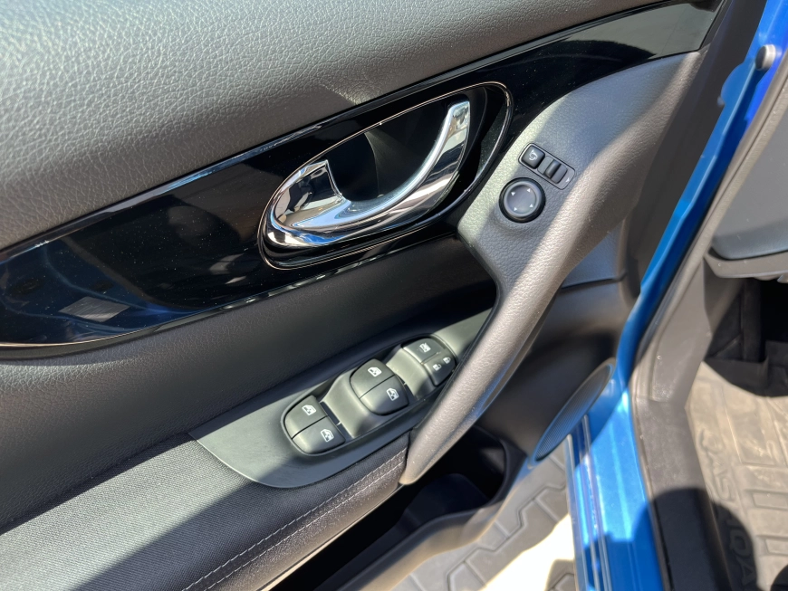 NISSAN QASHQAI SUV 2020