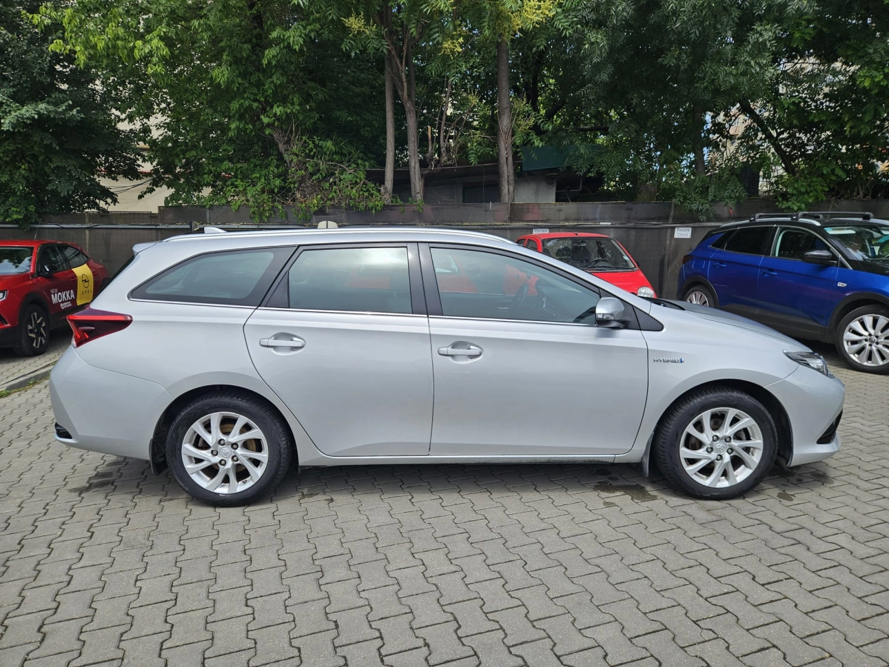 TOYOTA AURIS 1.8 HYBRID LUNA HSD CVT AUTO 136CP 2018