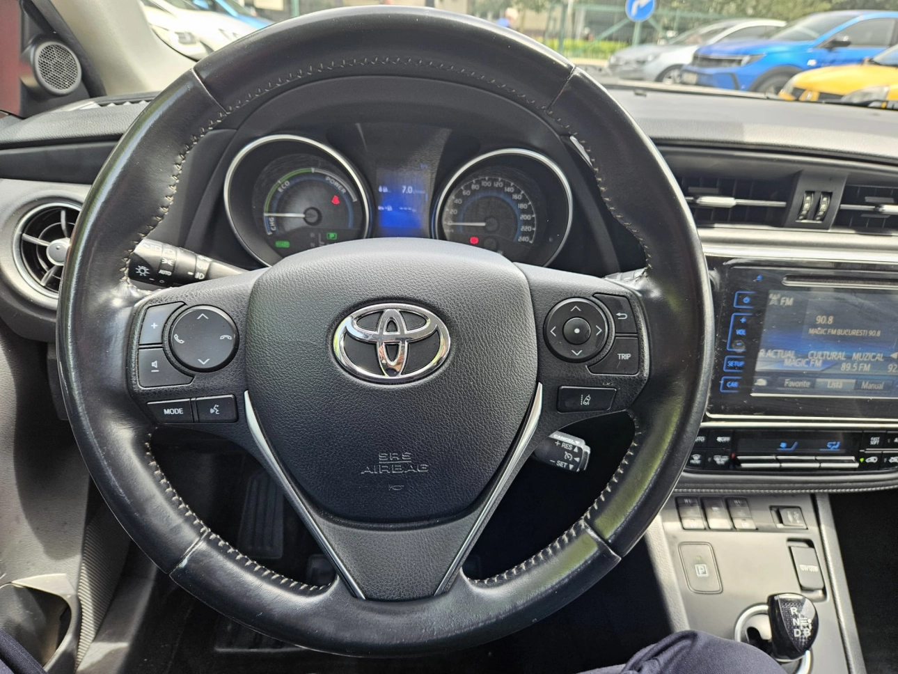 TOYOTA AURIS 1.8 HYBRID LUNA HSD CVT AUTO 136CP 2018