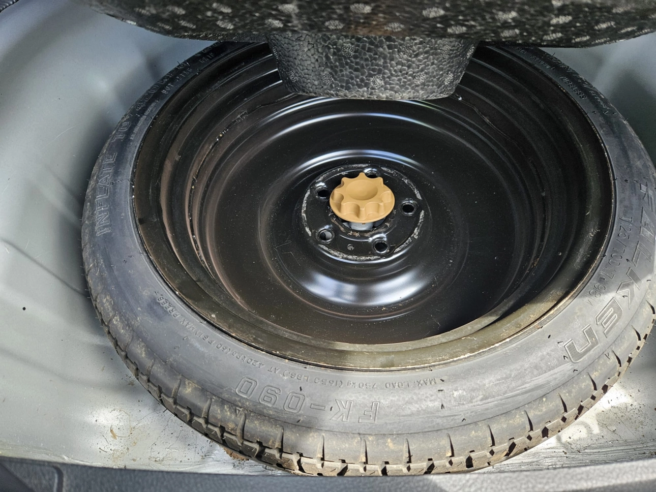 TOYOTA AURIS 1.8 HYBRID LUNA HSD CVT AUTO 136CP 2018