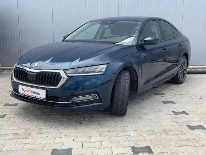 SKODA OCTAVIA Sedan 2021