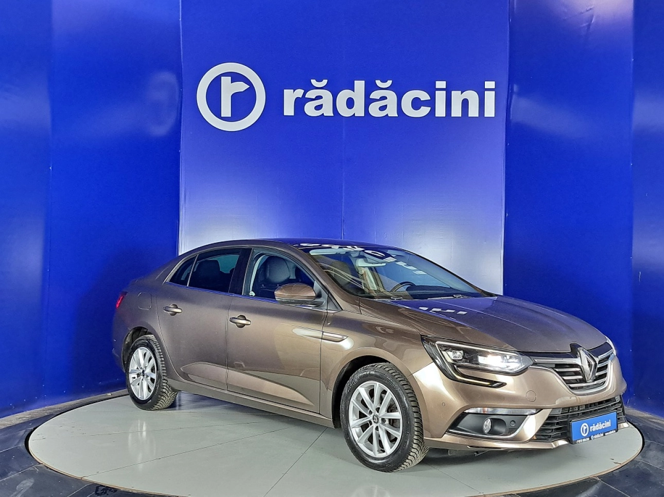 RENAULT MEGANE Sedan 2019
