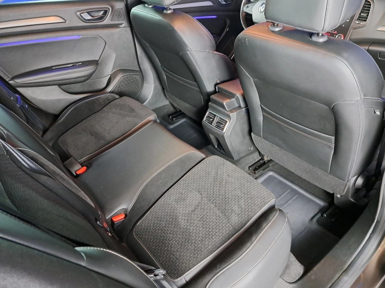 RENAULT MEGANE Sedan 2019