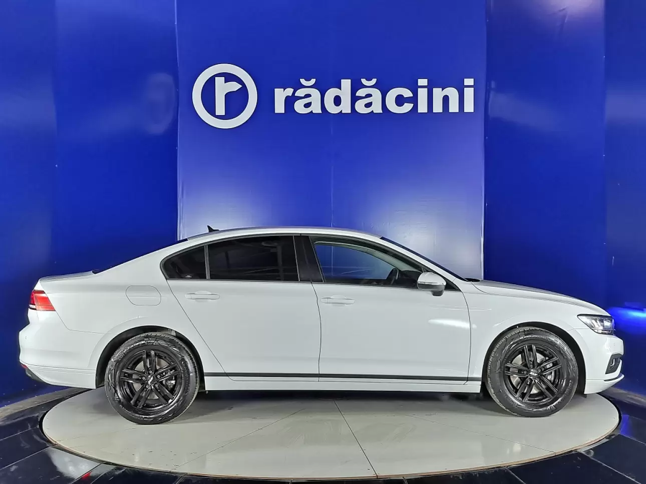 VOLKSWAGEN PASSAT Sedan 2020